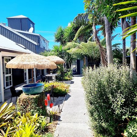 Southpacific Motel Whangamata Kültér fotó