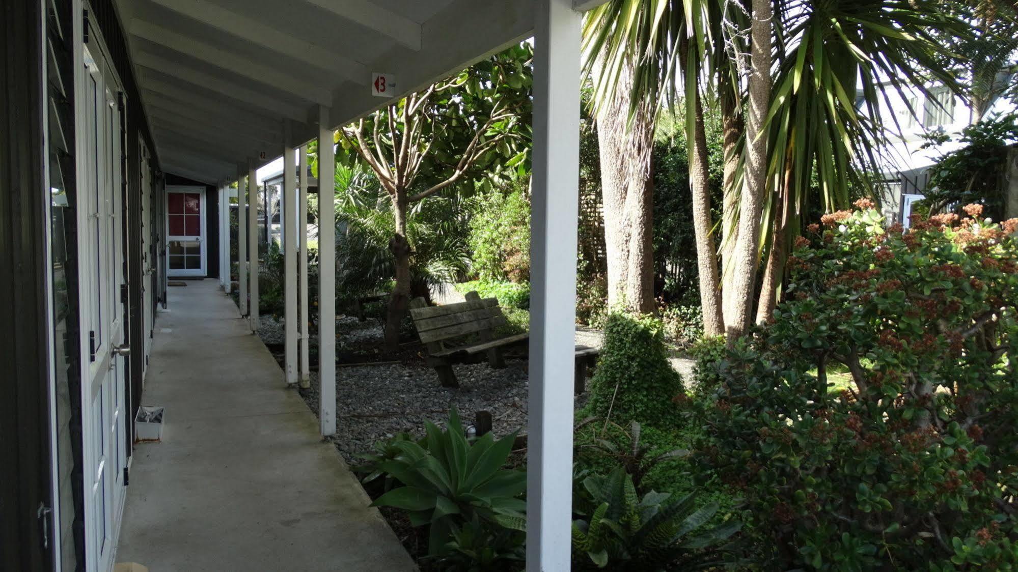 Southpacific Motel Whangamata Kültér fotó