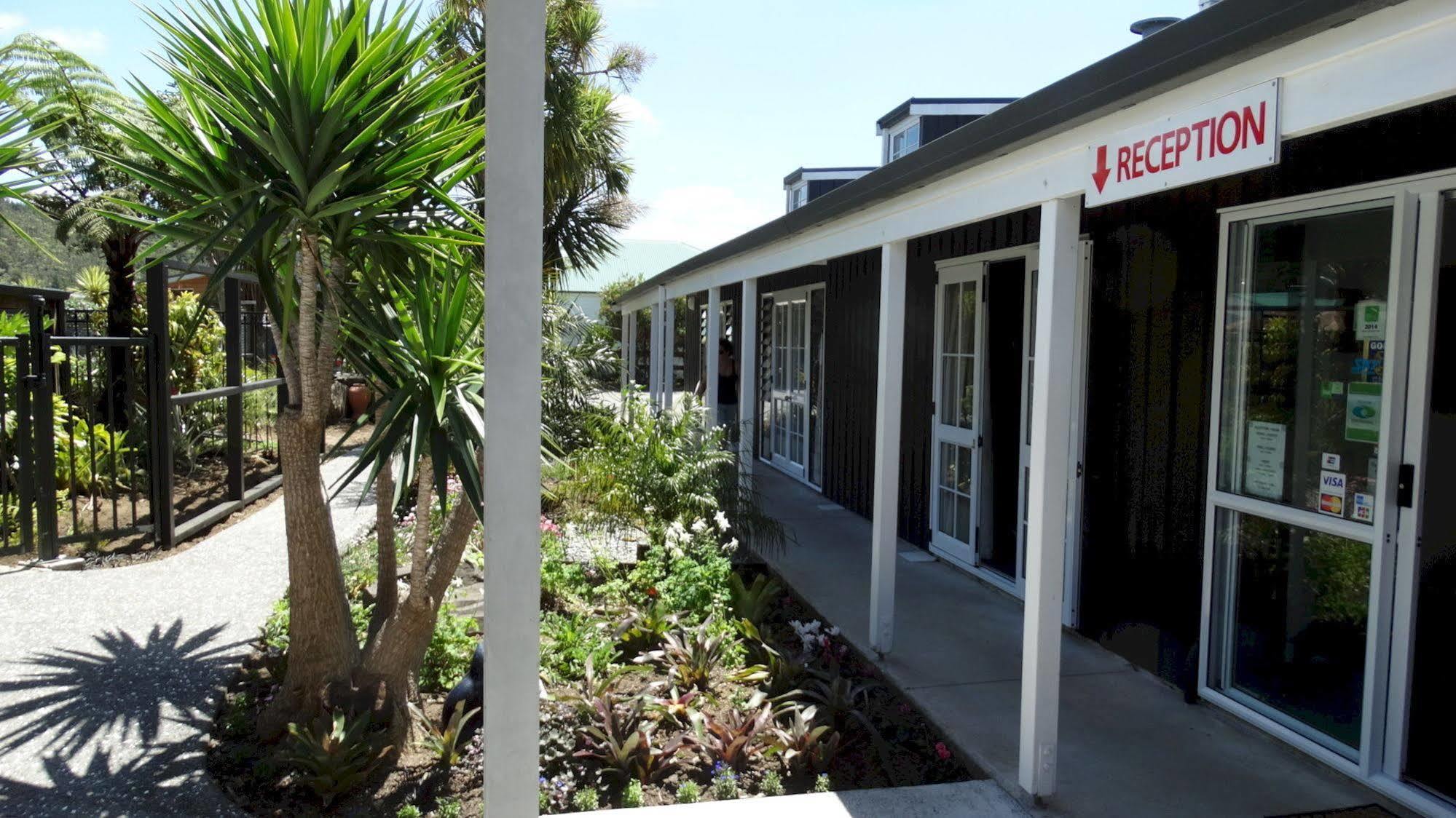 Southpacific Motel Whangamata Kültér fotó